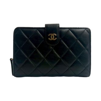 Chanel Black Leather Wallet (Bi-Fold) (Pre-Owned)