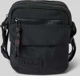 HUGO BOSS Umhängetasche mit Label-Badge Modell Colyns in BLACK, Größe 1