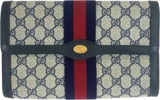 Gucci Gg Supreme Clutch Bag (Authentic Pre-Loved)