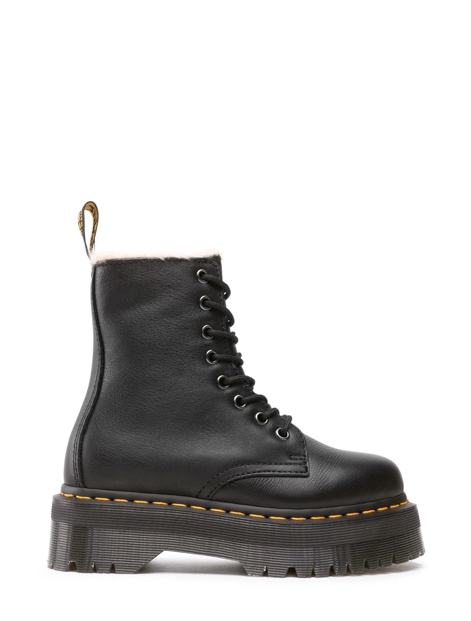 Dr. 黒 Martens スカルスタッズ ローファー Dr. 黒 Martens スカルスタッズ ローファー