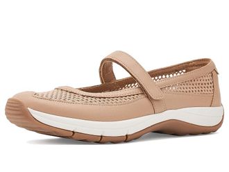 Easy Spirit Briana Womens Dress Flat Shoes Medium Natural : 9.5 W (D), Faux Leather/Textile