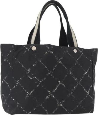 Chanel Pre-owned Tote Bags, female, Black, Size: ONE SIZE Pre-owned Vintage Nylon Tote Bag