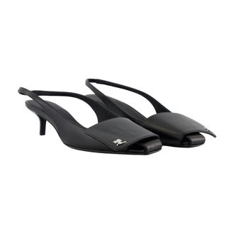 Courr&egrave;ges Slingback Pump - Black