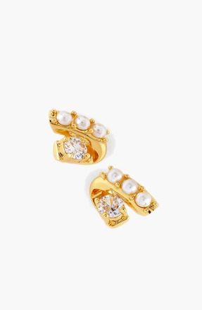 Yoj Ever Stud Pearl Earrings in Gold at Nordstrom