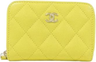 Chanel Pre-owned Wallets, female, Yellow, Size: ONE SIZE Pre-owned Vintage Coin Purse