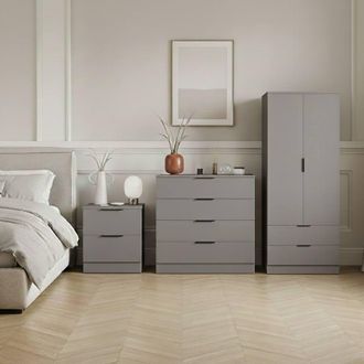 Home Discount Vida Designs Trega 3Pc Bedroom Set(2Dr Bedside, 4Dr Chest & Wardrobe) in Grey