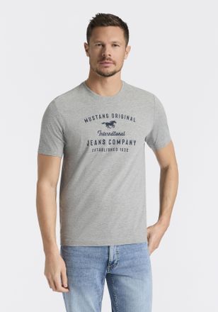 Mustang Rundhalsshirt MUSTANG Alex Logoprint uni, Herren, Gr. XXL, mid grau melange, Jersey, Obermaterial: 100% Baumwolle, bedruckt, normal h&uuml;ftbedeckend, Run