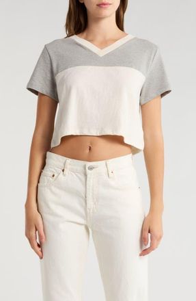 Re/Done Contrast V-Neck Crop Jersey T-Shirt in Htgvinwhit at Nordstrom, Size X-Small