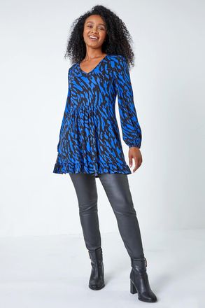 Roman Abstract Frill Hem Stretch Top