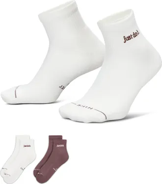 Nike Unisex Everyday Elevated Ankle Socks (2 Pairs) in White | IH8599-902