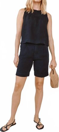Bella Dahl Pleated Bermuda Shorts In Black