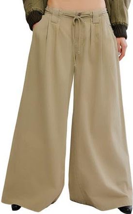 Free People Julien Wide Leg Chino Pants in Chinchilla at Nordstrom Rack, Size Large