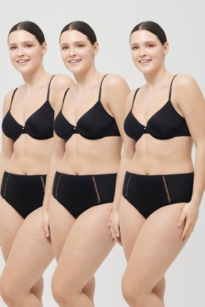 Ysabel Mora Taillenslip