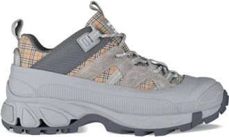 Burberry Arthur Sneakers - Heren - Sneakers - Grijs - 40 EU - Leer - Schoenen