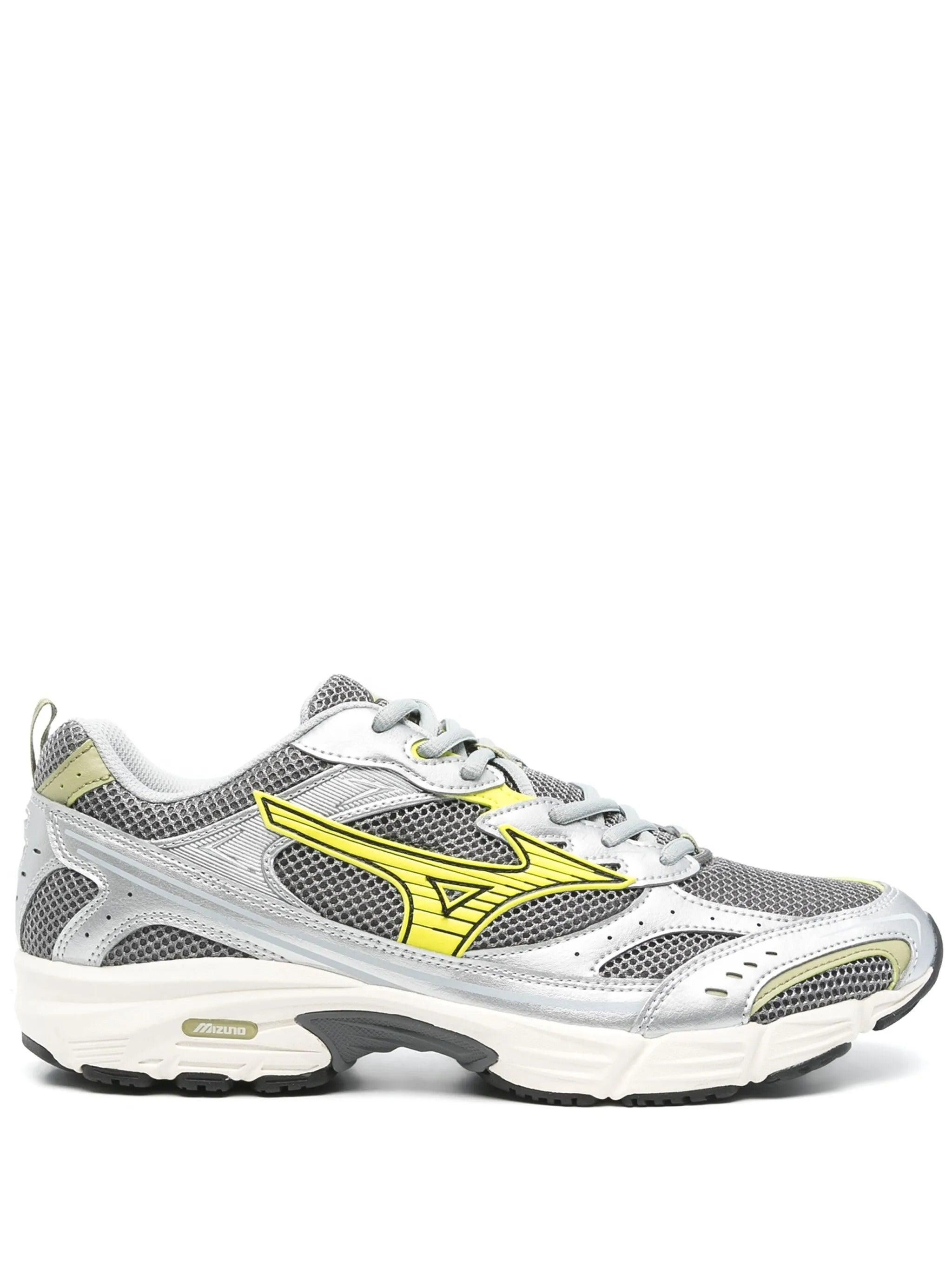Mizuno Fashion − 2000+ Best Sellers from 12 Stores | Stylight