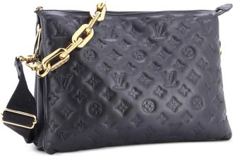Louis Vuitton Coussin Bag Monogram Embossed Lambskin MM crossbody bag - Zwart