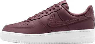 Nike (WMNS) Nike Air Force 1 Low Pebble Croc Tattoo Neutral Grey IO4837-500