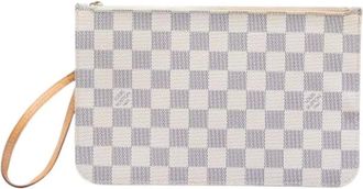 Louis Vuitton Pre-owned Clutches, female, White, Size: ONE SIZE Pre-owned Neverfull Pouch