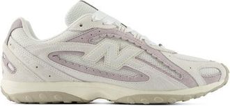 New Balance Unisex 204L in Grigio, Pelle Scamosciata/Rete, Taglia 37.5