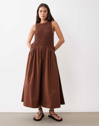 Asos Vestito lungo in macram&egrave; color cioccolato caldo con vita scesa e gonna in popeline-Blu