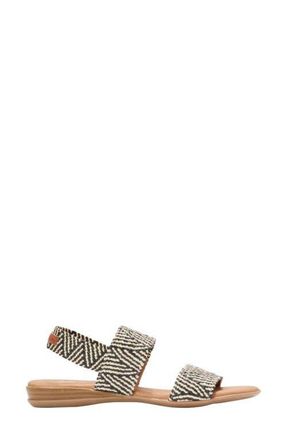 Andr&eacute; Assous Nigella Woven Slingback Sandal in Natural/Black at Nordstrom, Size 10