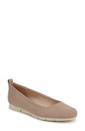 Dr. Scholls Timeless Flat in Cuban Sand at Nordstrom, Size 7.5