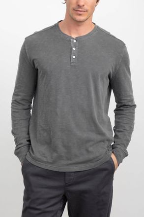 Rails Skhi Henley Top In Washed Black