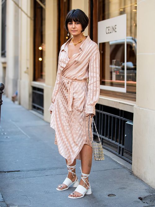 outfit capelli corti