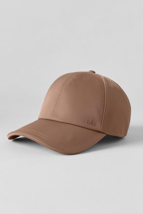 Alo | Satin Off-Duty Cap in Java Brown