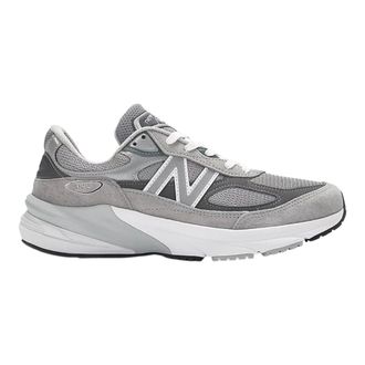 New Balance 990v6 Made in USA Sneakers (2E width) in Grey Men Low-Top