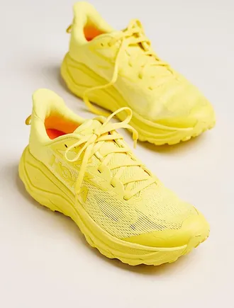 Hoka One One Challenger 8 Sneakers