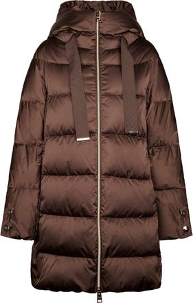 Herno Quilted Down Coat with Adjustable Cuffs and Hooded Design