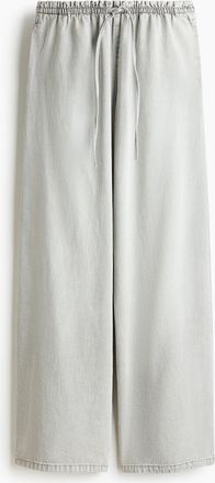 H&M Schlupfhose aus Denim - Hellgrau