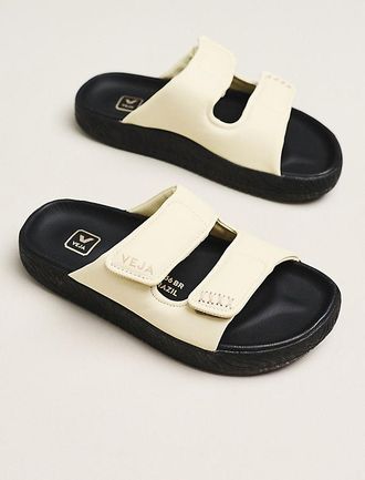 Veja Etna Bold Slide Sandals
