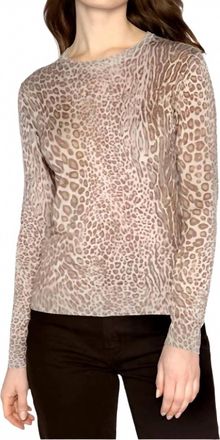 Kinross Cashmere Leopard Print Crew Top In Taupe Multi