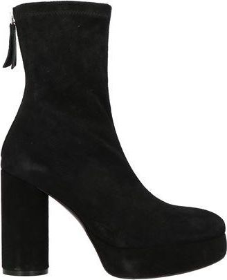 Vic Mati&eacute; FOOTWEAR - Ankle boots on YOOX.COM