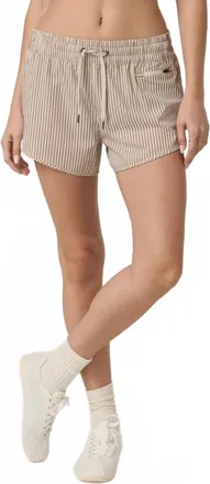 Vuori Clothing Clementine 4 Short 2.0 In Cove Stripe Hickory