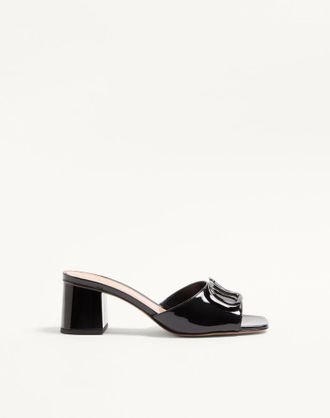 Valentino Garavani Sandalo Slide VLogo Signature In Vernice 60Mm Donna NERO 35.5