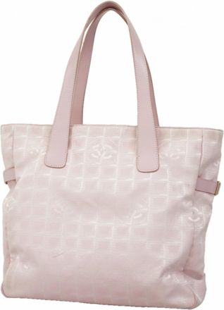 Chanel Pink Nylon Tote Bag (Pre-Owned)