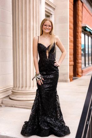 Sherri Hill Lace And Sequin Mermaid Prom Dress In Black