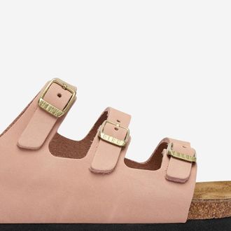 Birkenstock Leather Buckle Strap Sandals - Pink