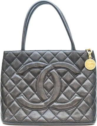 Chanel Black Grained Calfskin Tote Bag (Pre-Owned)