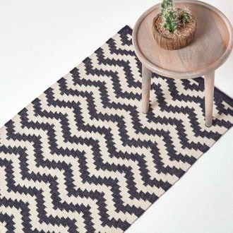 Homescapes Homescapes - Casablanca Handwoven Zig Zag Pattern Dark Blue and White 100% Cotton Kilim Rug, 66 x 200 cm