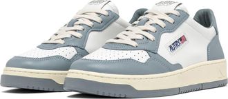Autry Medalist Low Sneaker in White Leather/Silver Blue at Nordstrom Rack, Size 11Us / 41Eu
