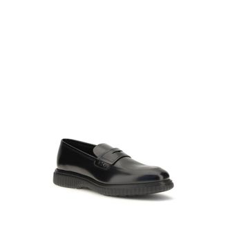 Ferragamo Brushed Calf Leather Loafer - Black