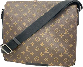 Louis Vuitton Brown Shoulder Bag (Pre-Owned)