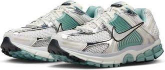 Nike Zoom Vomero 5 Sneaker in Summit White/Silver/Grey at Nordstrom, Size 6.5