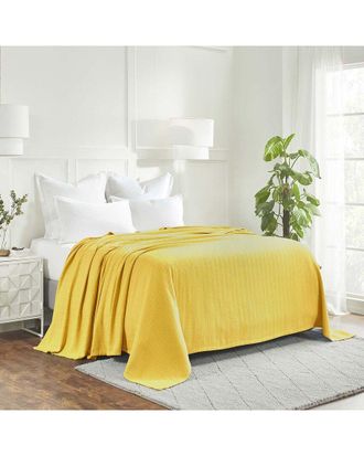 Superior All-Season Chevron Cotton Blanket