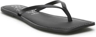 Matisse Footwear Bungalow Flip Flop in Black at Nordstrom, Size 7