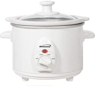 Brentwood 1.5 QT Slow Cooker in White